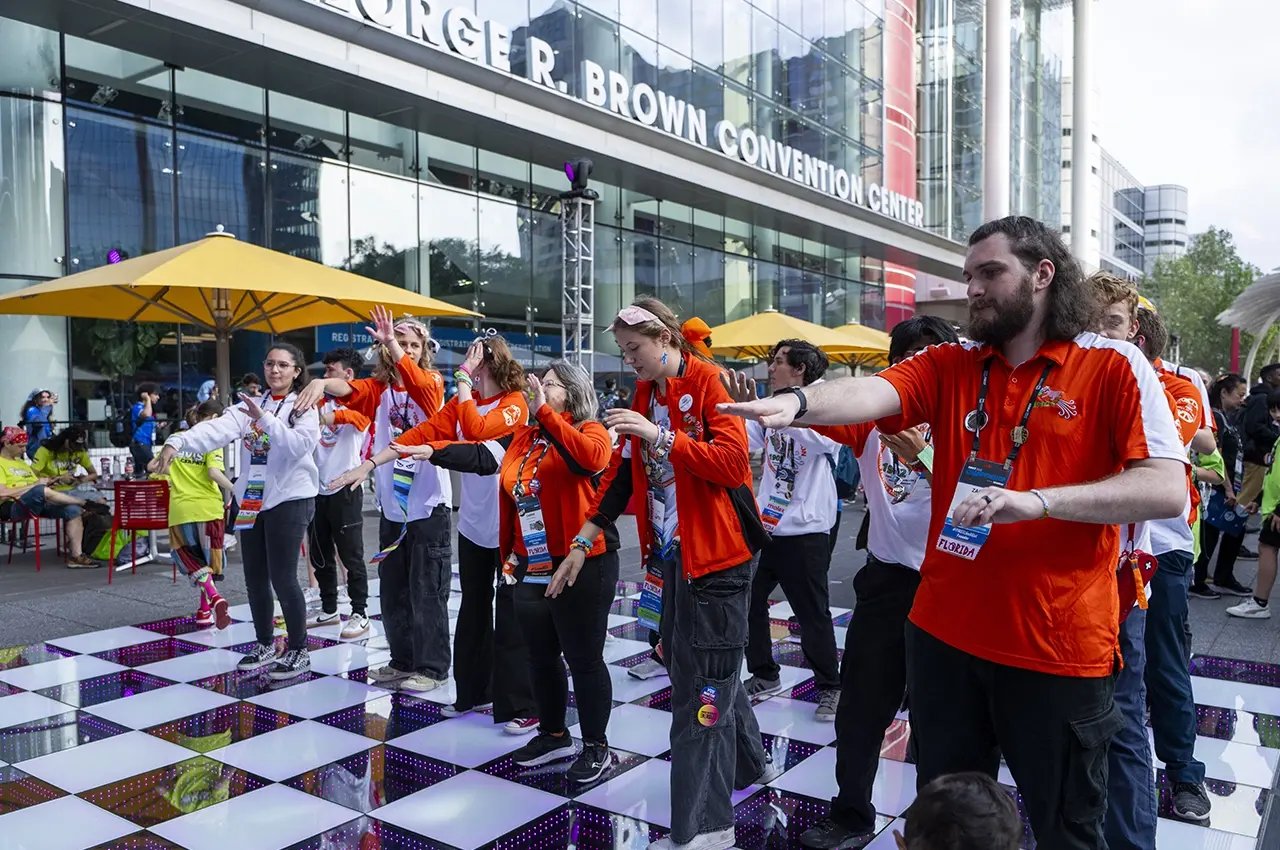 FIRST Championship dancing