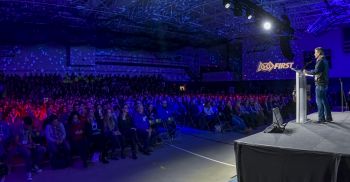 Crowd at 2018 FIRST Robotics Competition Kickoff