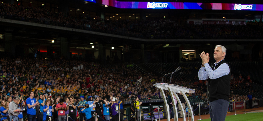 FIRST President Donald E. Bossi addresses a crowd at the 2018 FIRST Championship, presented by Qualcomm® Incorporated. The event, which continues this week, brings together business leaders and educators in support of FIRST students and alumni.