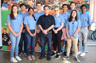 2018 FIRST Robotics Competition Dean's List Award Winners with Dean Kamen